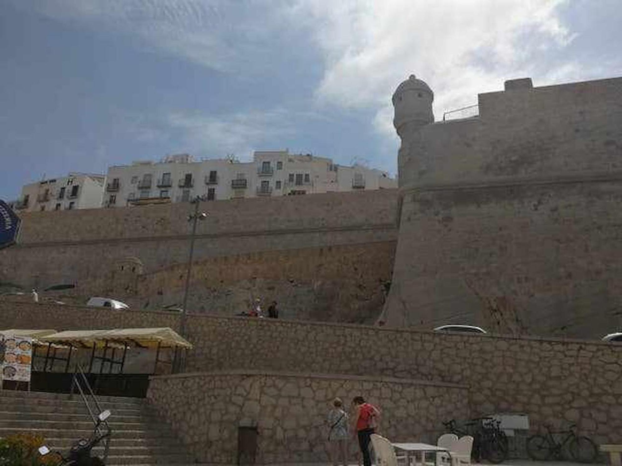 A H RENTALS Apartamento Castillo Peñíscola Esterno foto